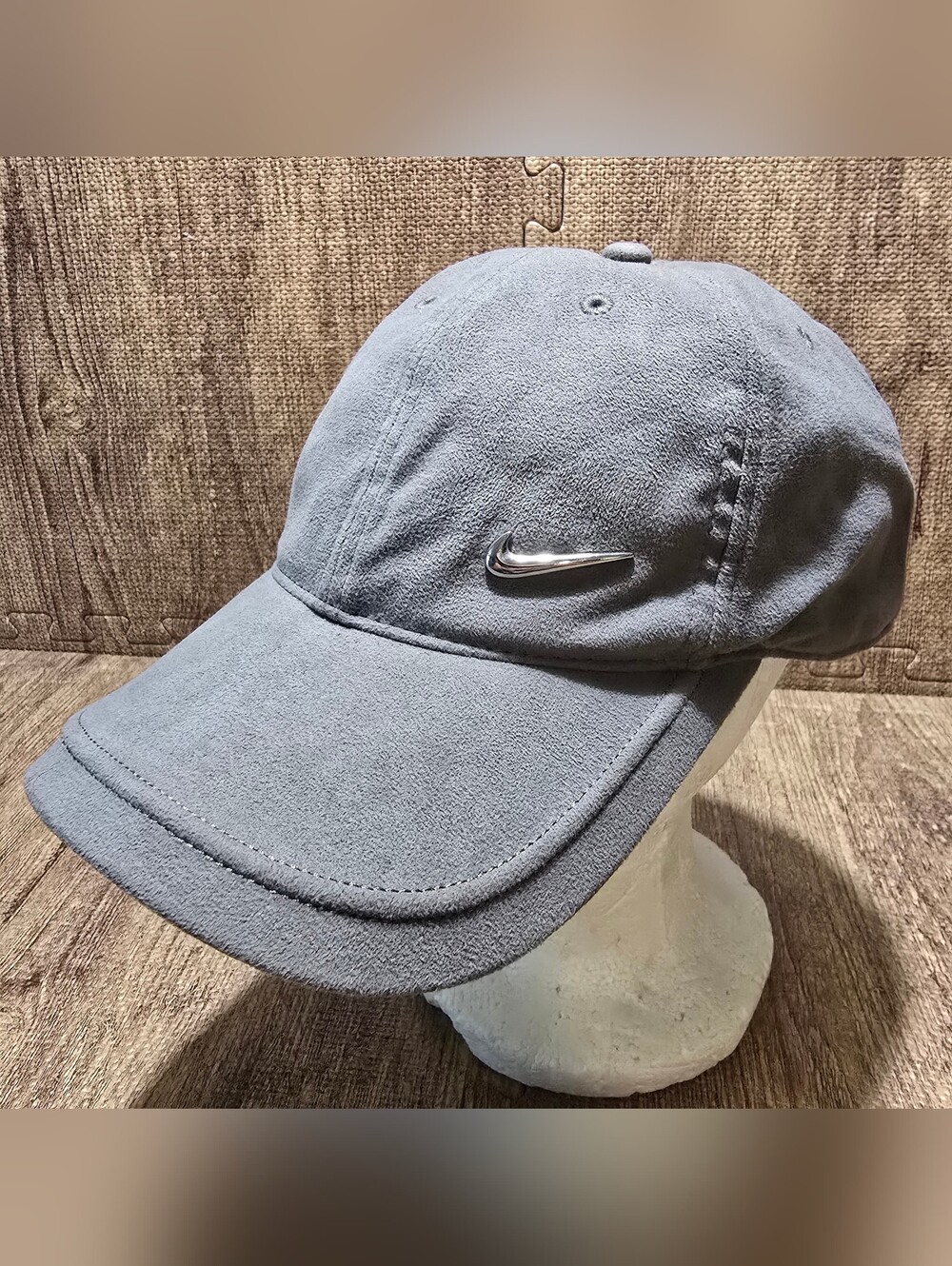 Nike Metal Swoosh Heritage Cap Grey Strapback Hat 592543 NWOT